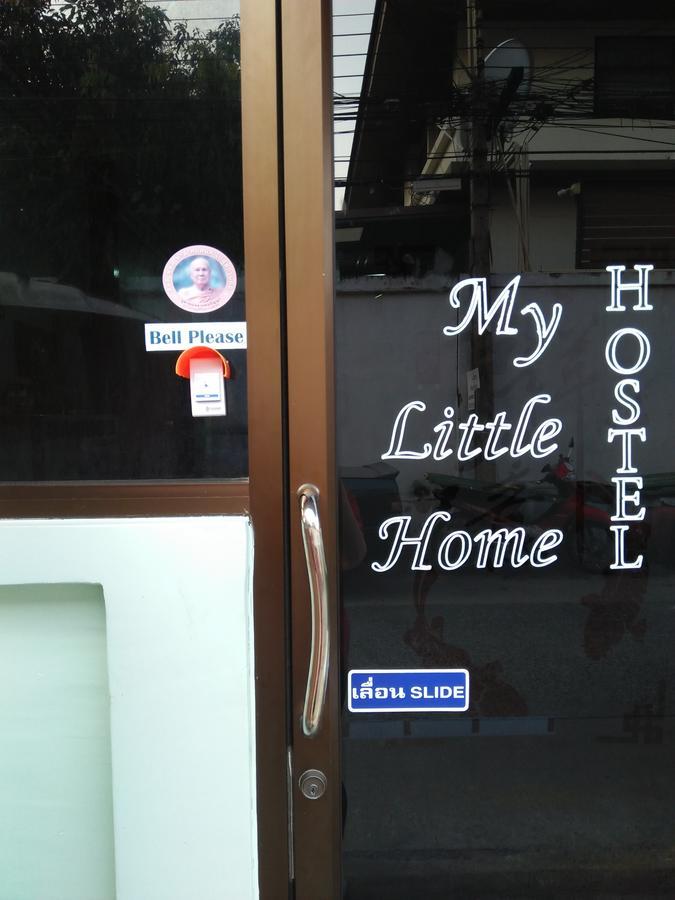 My Little Home Hostel Банкок Екстериор снимка